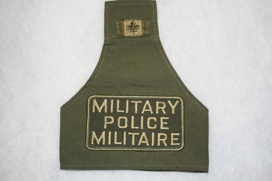 Canadian Military Police Brassard