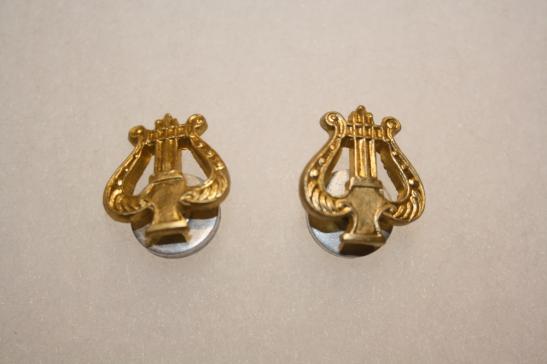 Russian Band Pair Collars