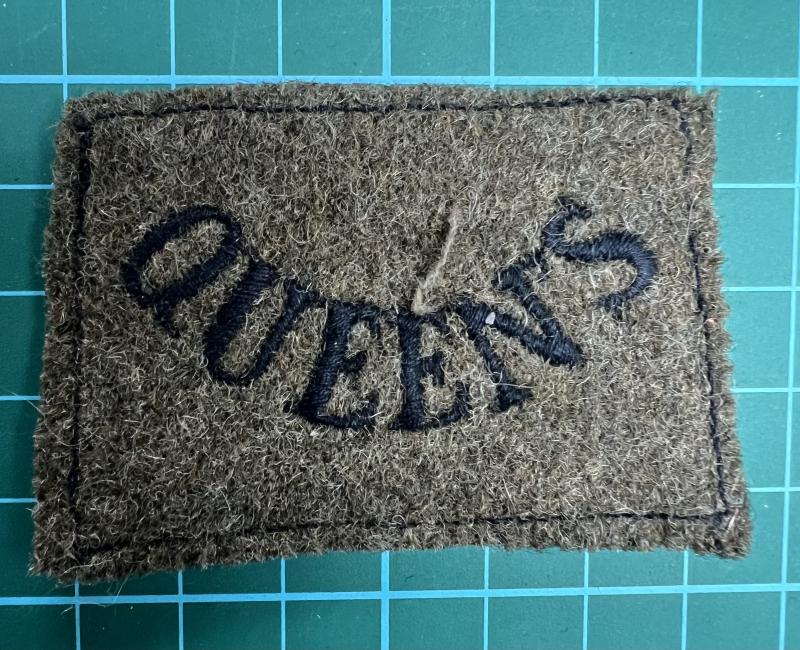 WW2 Queen’s Regiment Slip on Shoulder Title