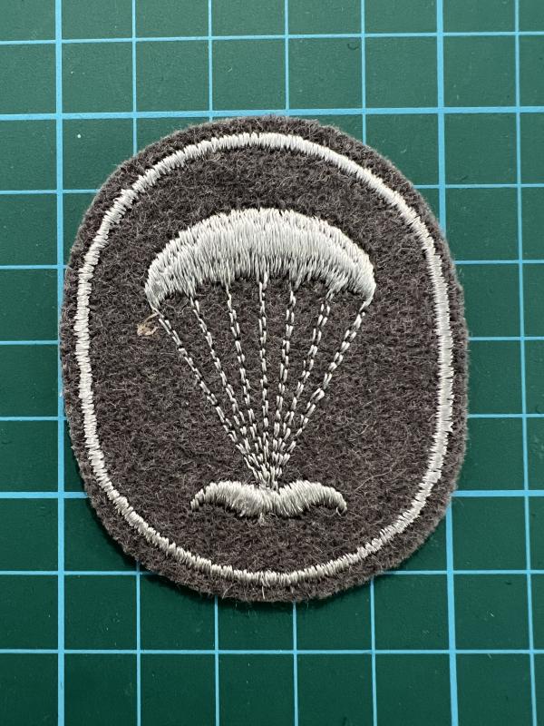 East Germany 1960-1967 Airborne Service NCO's Arm Badge