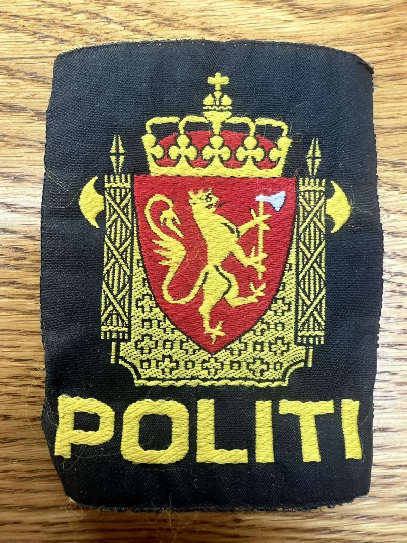 Norway Politi Right Facing