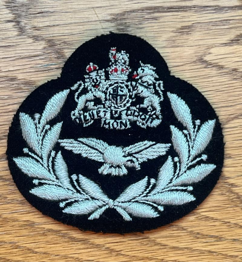RAF Master Aircrew Kings Crown Badge