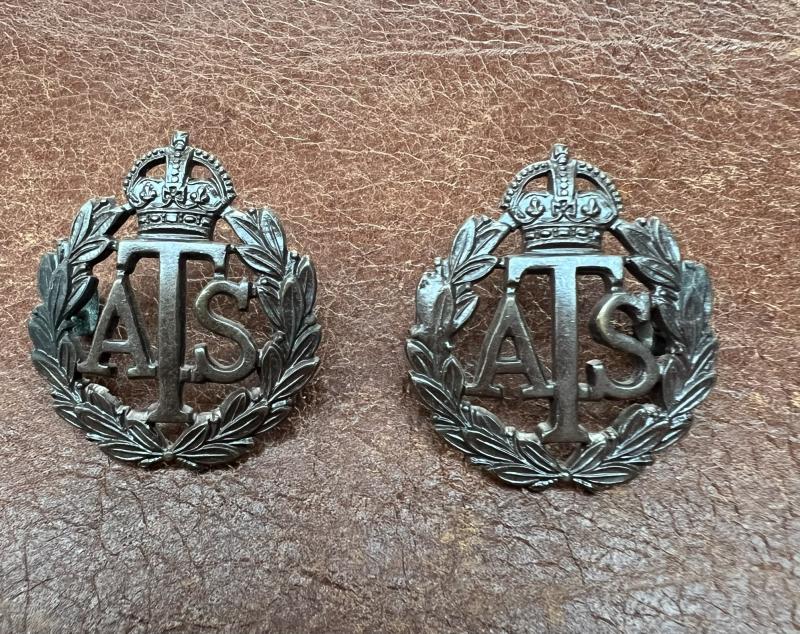 Auxiliary Territorial Service ATS Officers Bronze Collar Badges