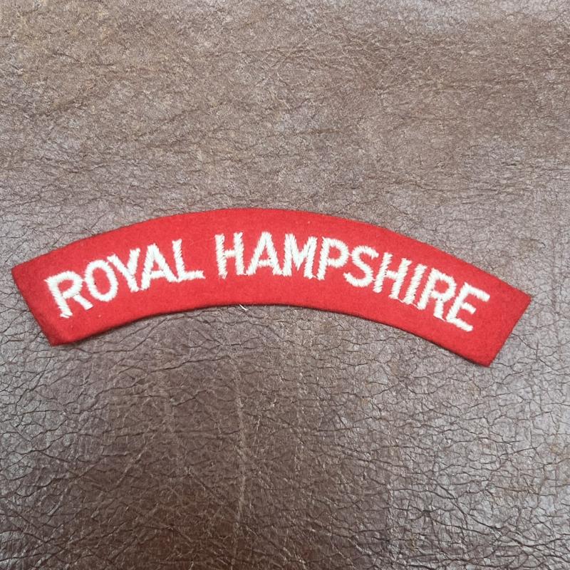 Royal Hampshire Paste Back Shoulder Title