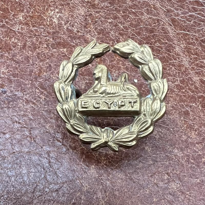 Gloucestershire Regiment Brass Back Badge