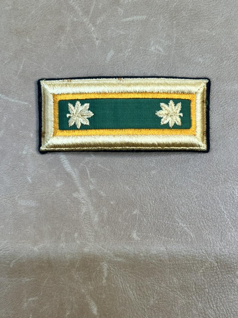 US MP Officers Rank Major Shoulder Strap